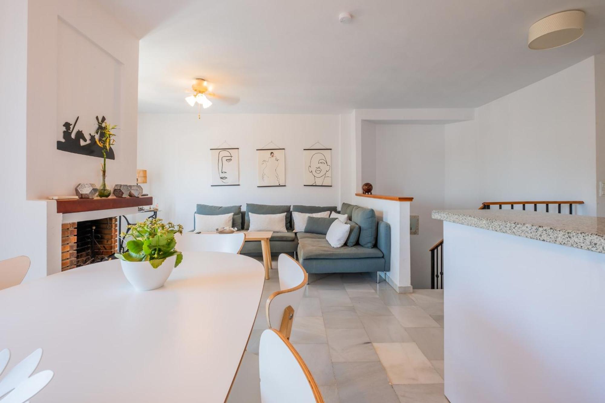 Aljamar 24 Comfortable House Near Burriana Beach Nerja Dış mekan fotoğraf
