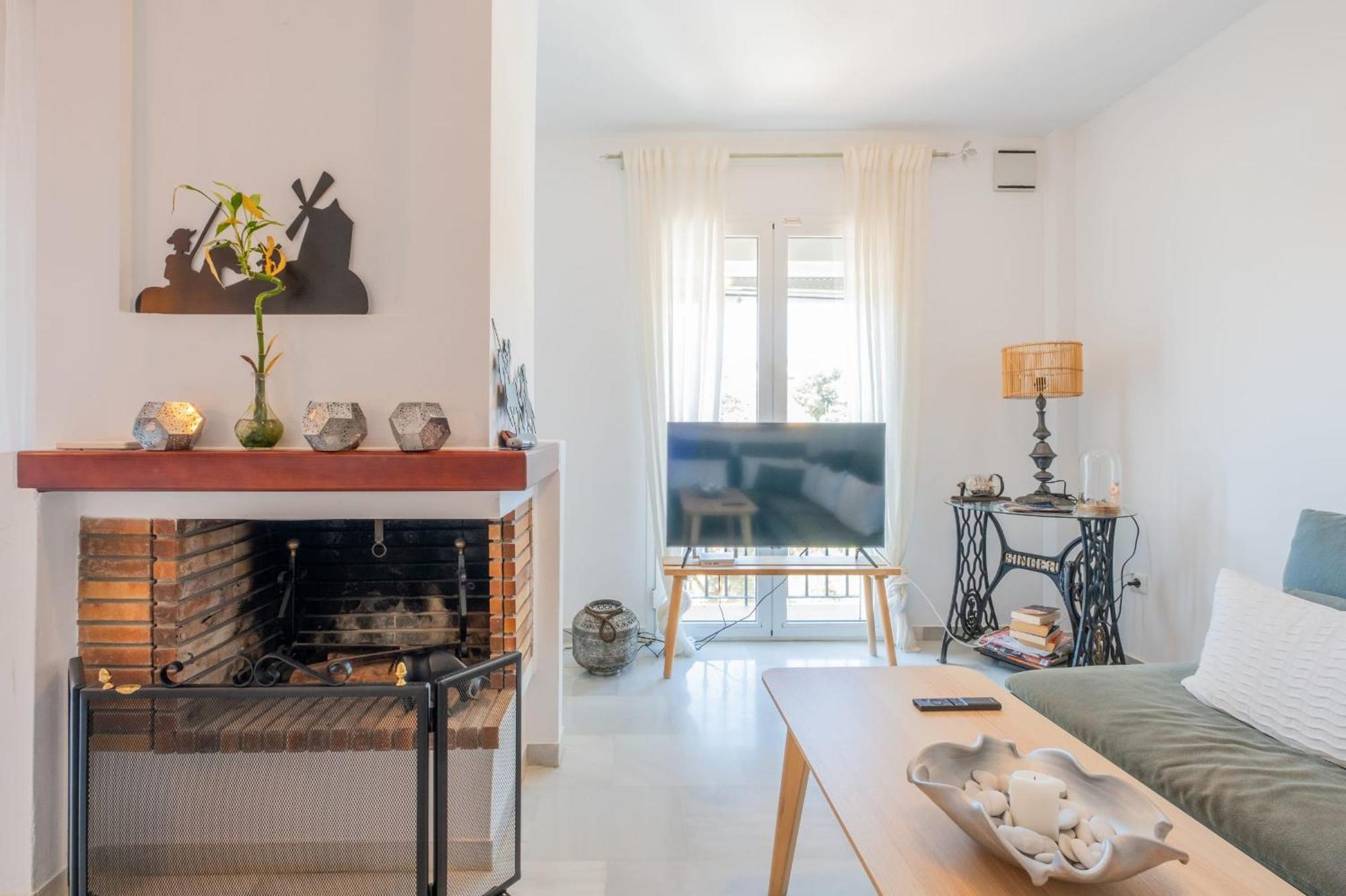 Aljamar 24 Comfortable House Near Burriana Beach Nerja Dış mekan fotoğraf